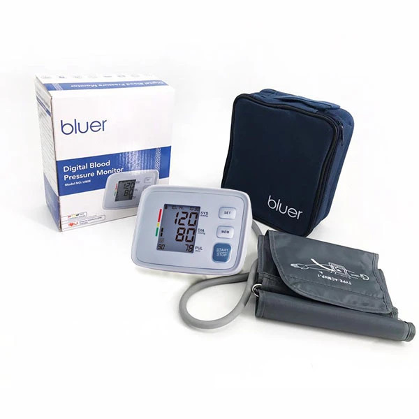 فشارسنج دیجیتال بازویی Bluer U80 E | سخنگو، نمایشگر بزرگ و کاربری خانگی